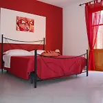 Sunrise Bed & Breakfast Lascari