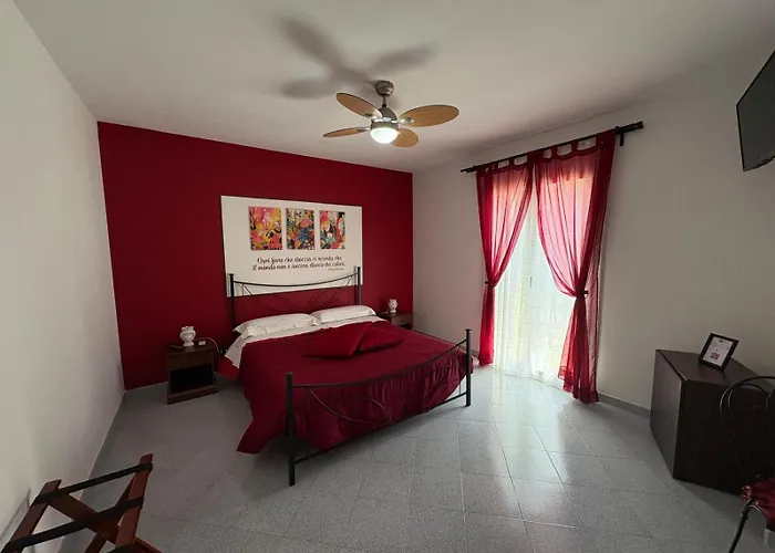 Sunrise 4* Lascari