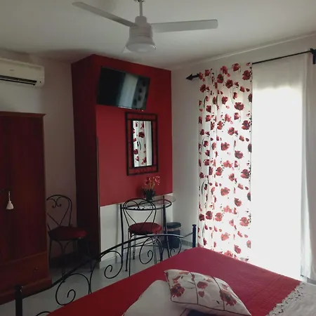 Sunrise Bed & Breakfast Lascari