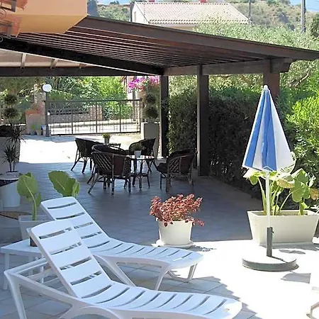 Bed & Breakfast Sunrise Lascari