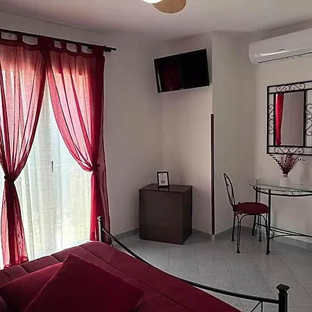 Sunrise Bed & Breakfast Lascari
