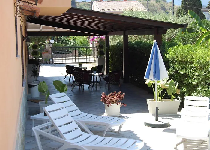 Sunrise Bed & Breakfast Lascari