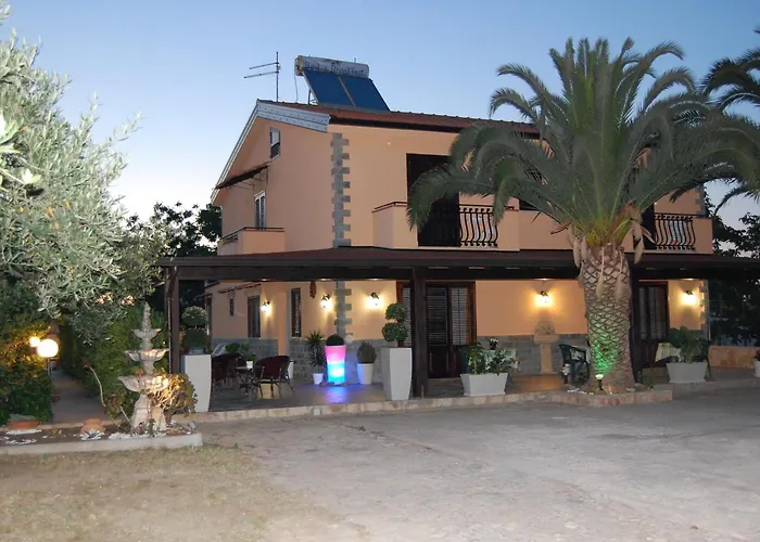 Sunrise Bed & Breakfast Lascari