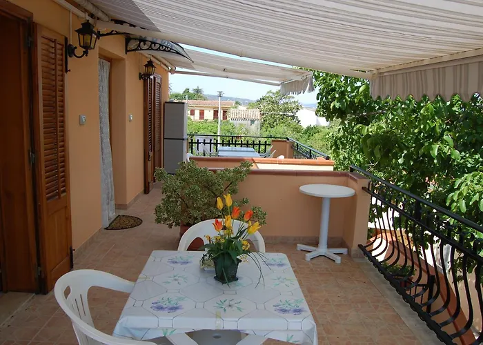 Bed & Breakfast Sunrise Lascari