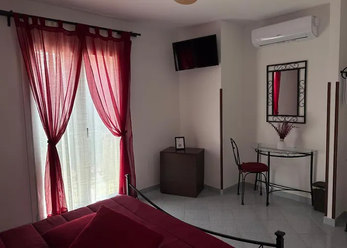 Sunrise Bed & Breakfast 4*